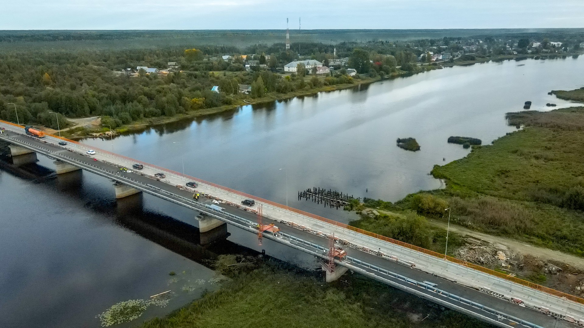 Мост через р. Онега